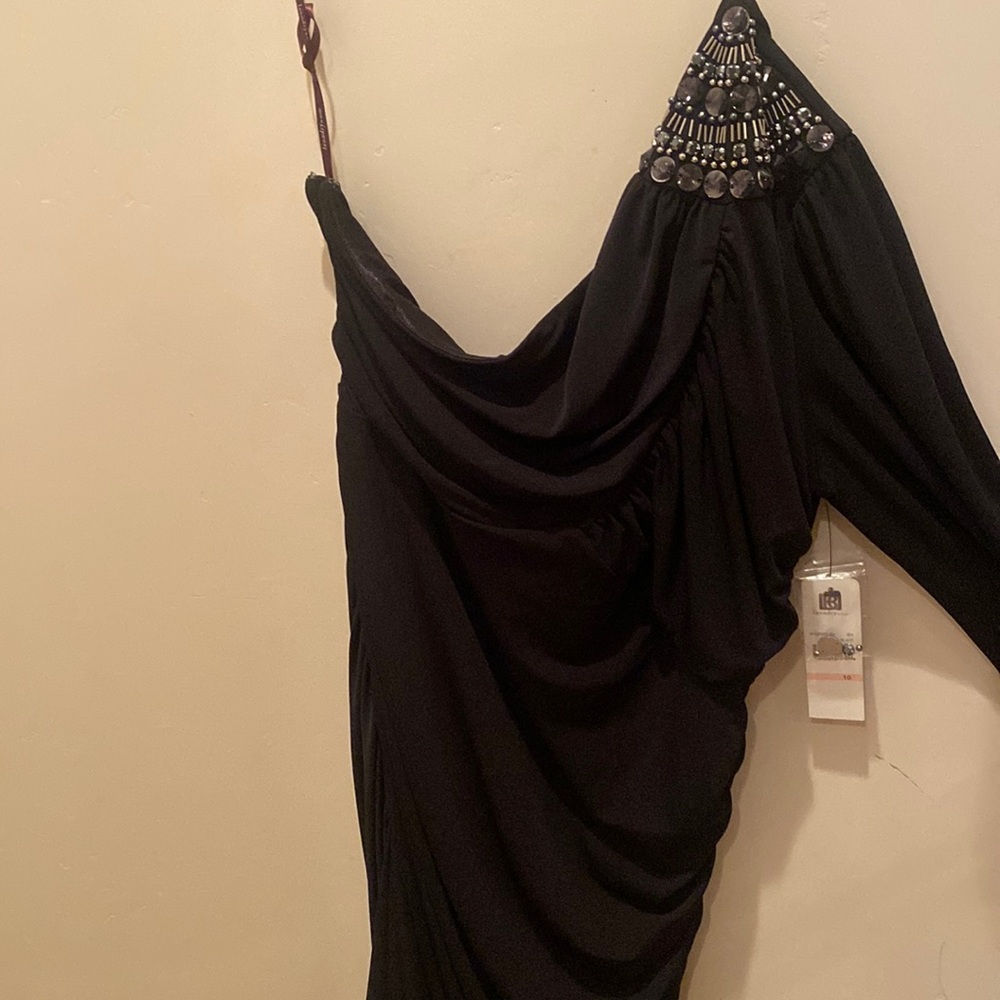 black one sleeved dress size 10 (L)